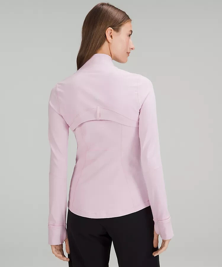 新品  lululemon Define  ジャケット　薄いピンク　M(4) LULULEMON DEFINE JACKET NULU~PINK HAZE~ROSE GOLD ZIPPER~0-2
