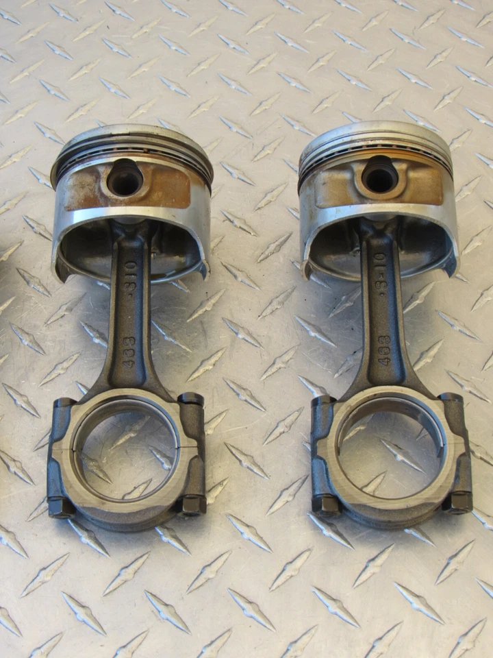 81 Honda GL1100 GL 1100 1981 bielas y pistones Goldwing Foto 3 de 4