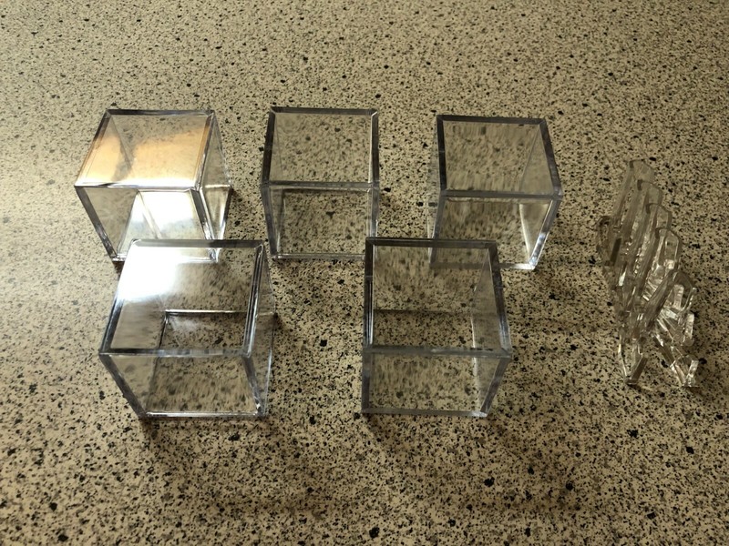Guitar Pick Bass Pick Clear Display Case Lot (5) w/5 Stands - Damaged