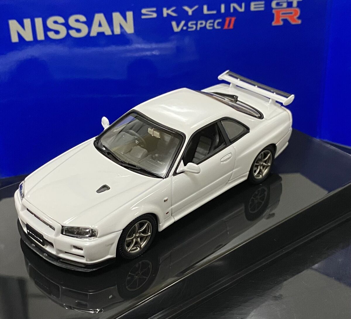 【即納!最大半額!】 II V-SPEC GT-R Skyline Nissan 1:43 R34 eBay | 乗用車