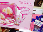 2006 Barbie Tin Tea Set 15 Piece W/ Barbie Pretty Treasures — photo 4