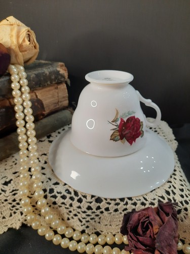 VTG Royal Vale Dark Red Roses/Gold Trim Teacup/Saucer FBC Mothers Day/Valentines - Picture 6 of 8