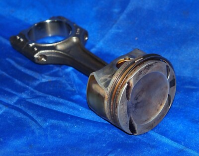 2021-2024 Audi Q5 DPVA 2.0L EA888 Motor Kolben & Pleuel OEM Gute Form