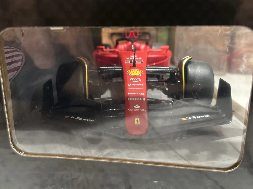 Authentic Licensed Rastar 1:12 Ferrari F1 75 Remote Control Car Formula 1 RC Car - Image 4 of 4