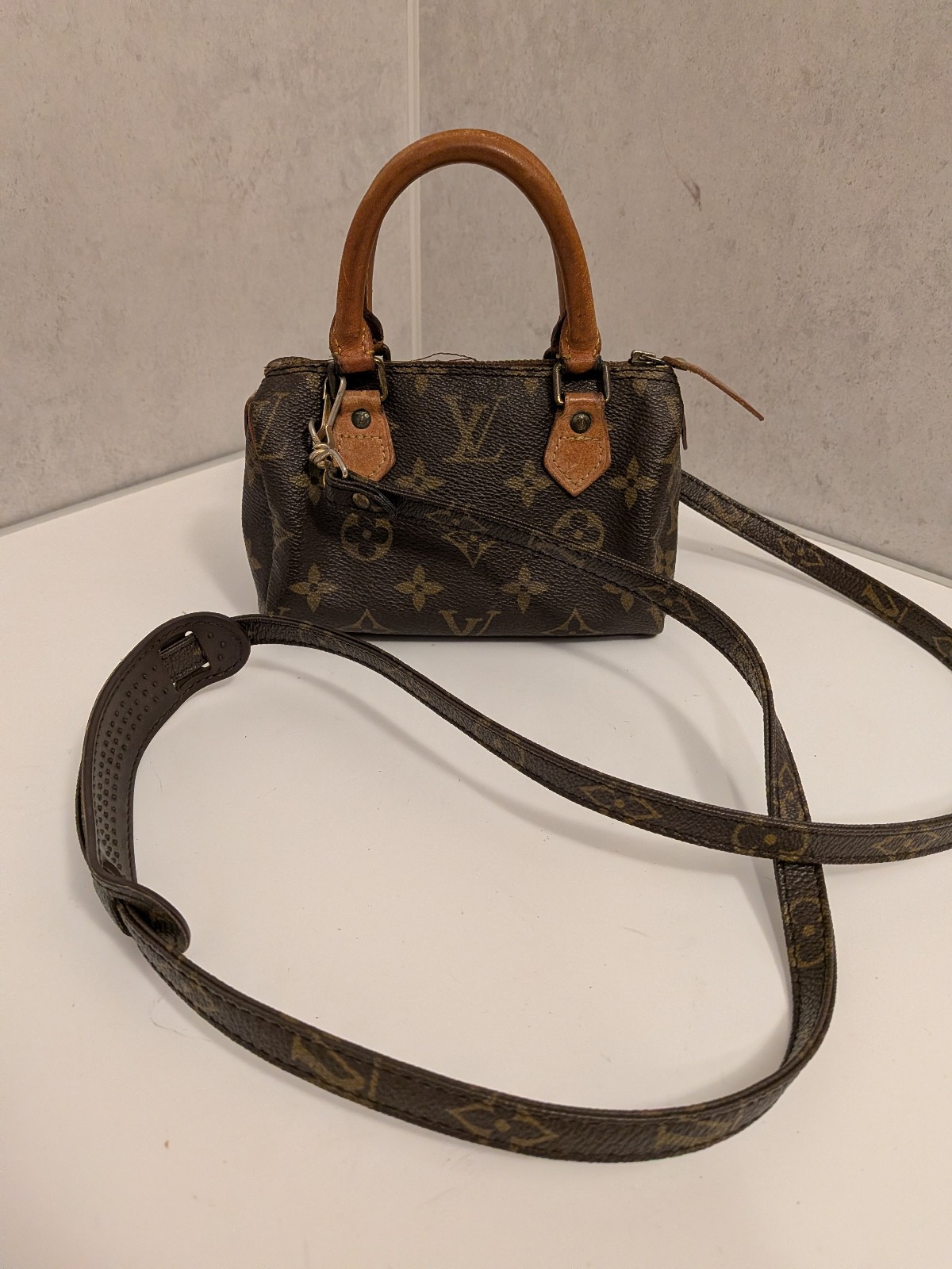 Authentic LOUIS VUITTON Mini Speedy