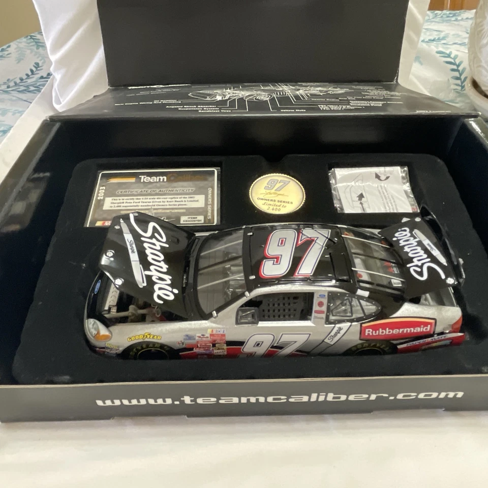 1:24 2003 Курт Буш #97 SharpieFord Taurus TC владельцев #368 из 2400 - Изображение 2 из 4