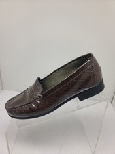 Clarks Bendables Shoes Womens Loafers Brown Crocs Skin Size 6.5 M