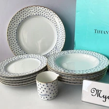 TIFFANY & Co. Dancing T Place Setting Service for 5, 12 pcs Plate Rim Bowl