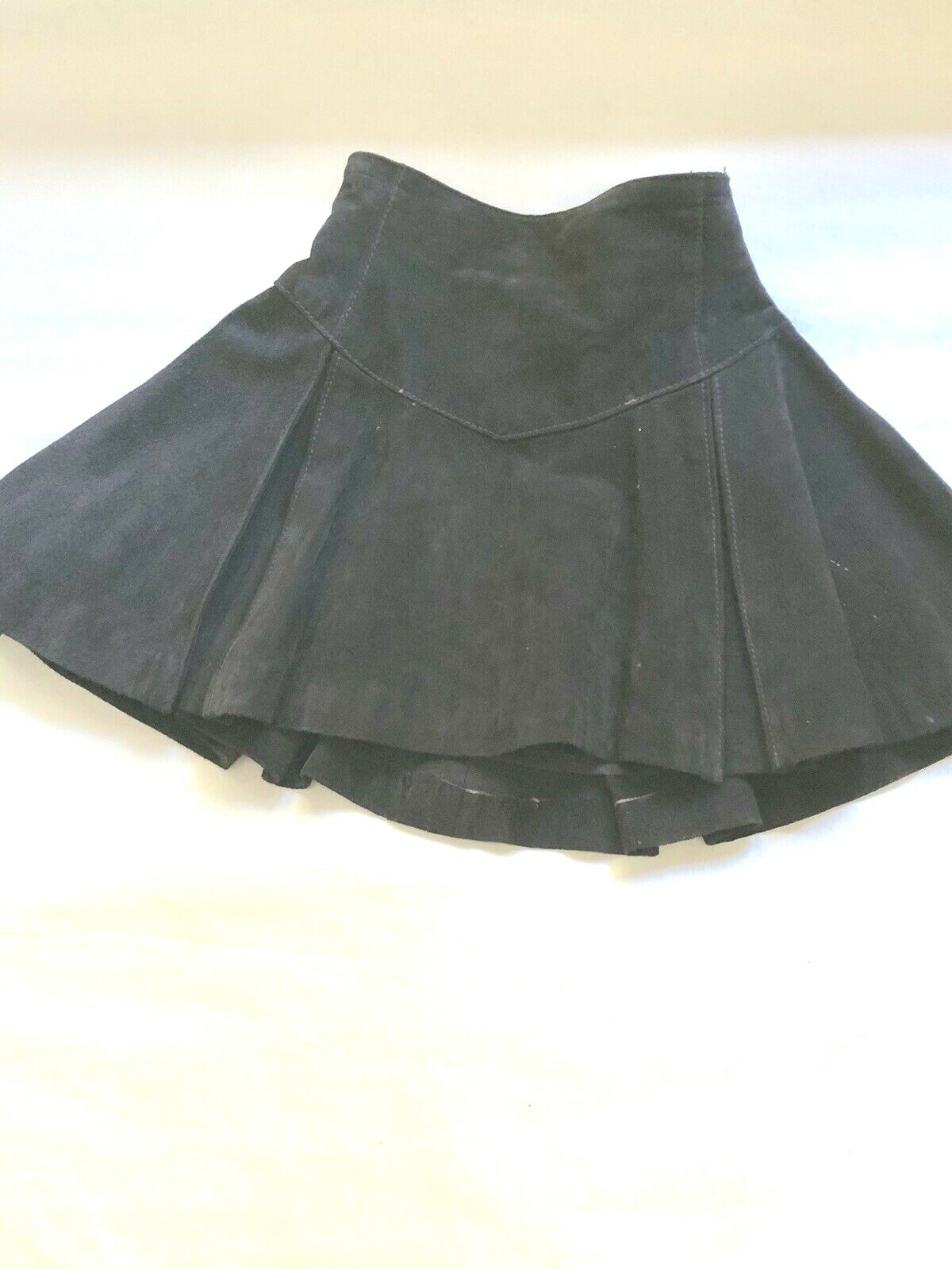 Picture 1 of 6