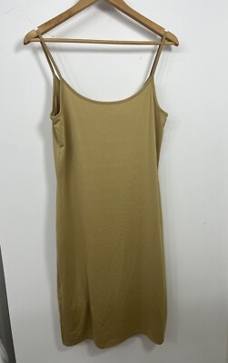 basic strappy cami bodycon dress NWT Boohoo Women's Freida Basic Strappy Cami Bodycon Dress - KHAKI