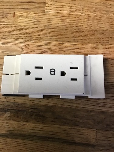 Réceptacle Duplex Herman Miller Action Office K1311.A - Blanc, Occasion En Bon état