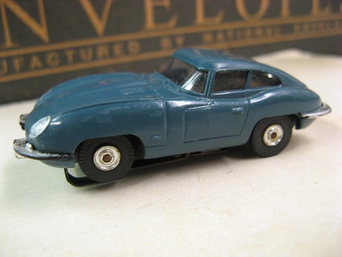 Aurora Vintage HO 1963 – 1969 Slate Blue Jaguar XKE, Tough Color, Thunderjet 500