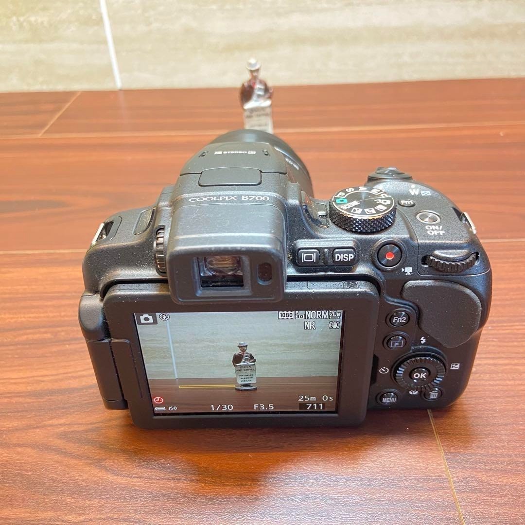 Nikon coolpix B700 デジカメ ほぼ新品 3485 Nikon Coolpix B700 Digital Camera 3485 From Japan