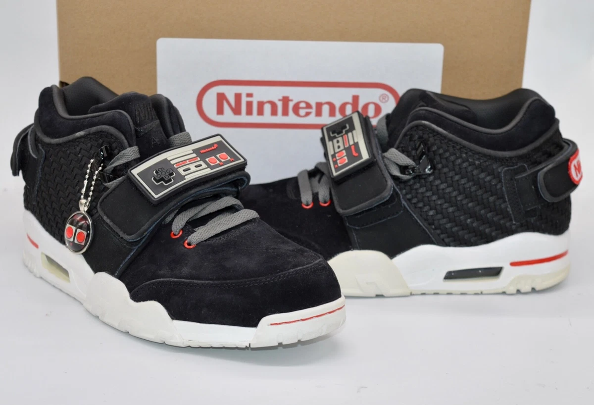 Nike air cruz red top