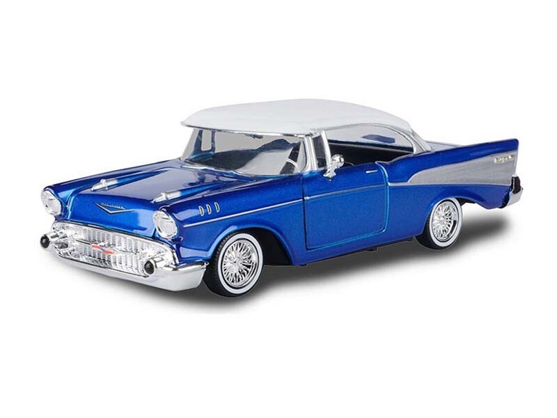 1957 Chevrolet Bel Air Lowrider Blue 1:24 Scale Model Motormax