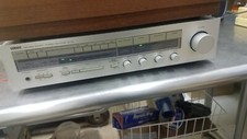 Yamaha R-30 Stereo Receiver NOW PLAYING 