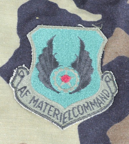 US Army Air Force Medium Short Camo Cold Weather Field Coat Hooded Air Patch - Bild 4 von 18