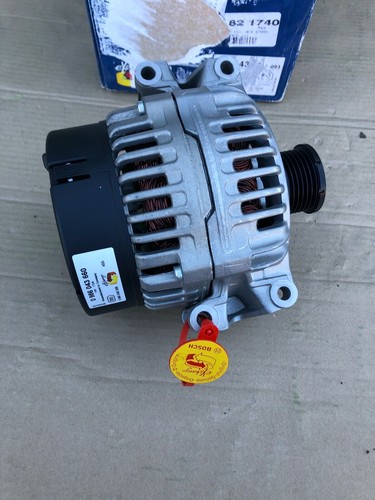 Bosch 0986043660 Alternator - Picture 2 of 8