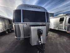 2026 Airstream Trade Wind 25FBQ