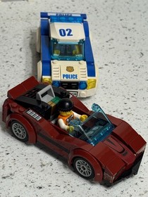 Lego City High Speed Chase Red Sports Car & Cop Car 2 Figures 60138 w/ Manuals