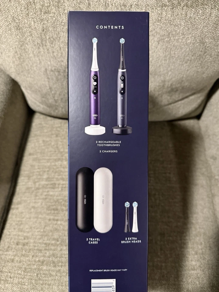 Escova de dentes elétrica Oral-B iO Series 7 - Pacote com 2 / 4 cabeças de escova - Preto / Roxo - Imagem 3 de 3