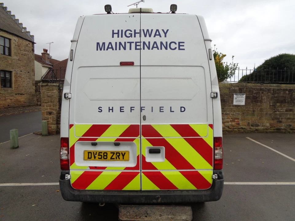 2009 Ford Transit 350 RWD 135PS 6 Speed LWB High Roof Van - Image 3 of 4