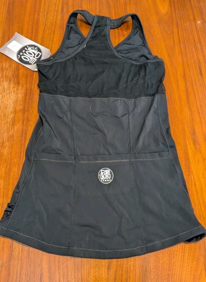 Top DeSoto Mujer Carrera Sprinter Con 3 Bolsillos Talla Grande $78 Foto 2 de 4