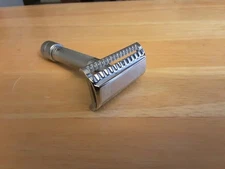 Vintage MERKUR Slant DE Safety Razor Set Solingen Germany CLEAN With Blades 