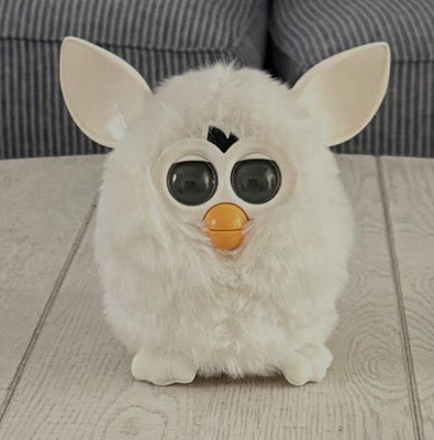 Hasbro Furby 2012 White Rare Collectible Interactive Toy - FULLY