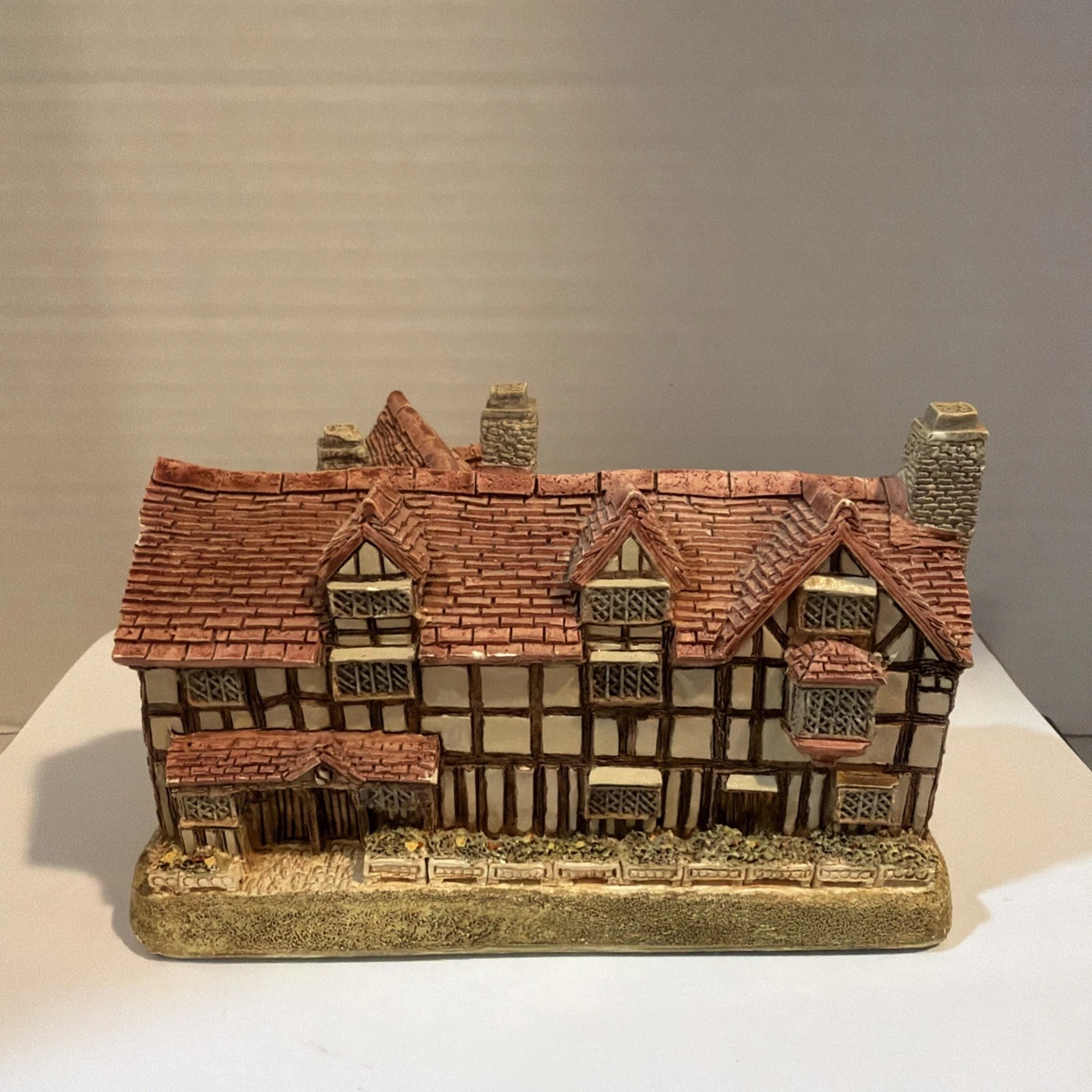 Lilliput Lane Collectible Villages & Houses for sale | eBay Lilliput Lane Collectible Villages & Houses for sale | eBay