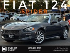 2017 Fiat 124 Spider Lusso Convertible 2d