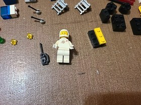 Lego 1984 Space Command/Robot Center 6951 Instruion Manual/parts/figure