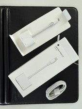 Apple - Lightning to Digital A/V Adapter HDMI - White - Open Box A1438  Cable