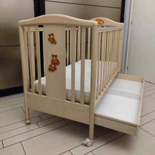 Lettino culla in legno per neonato, con materasso, copri materasso e zanzariera