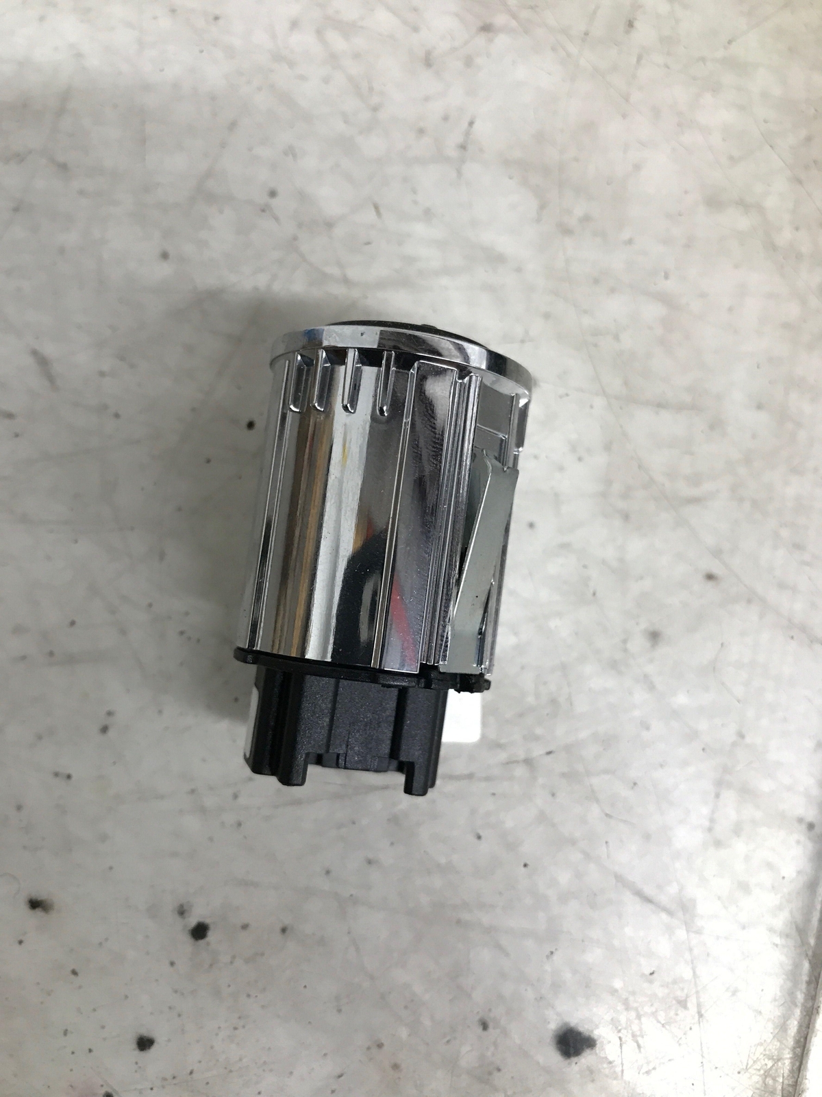 ASTON MARTIN RAPIDE SPORT MODE SWITCH BUTTON 9D33-14B626-AA OEM