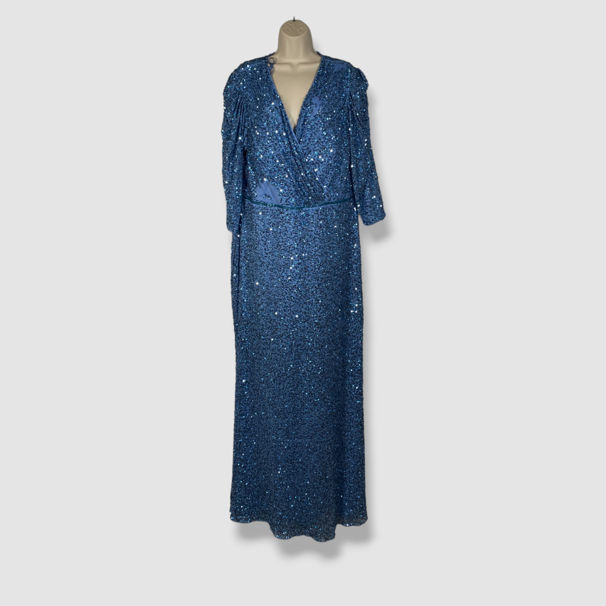 $598 Mac Duggal Women's Blue Sequin V-Neck Gown Dress Plus Size 18 | eBay $598 Mac Duggal Women's Blue Sequin V-Neck Gown Dress Plus Size 18 | eBay