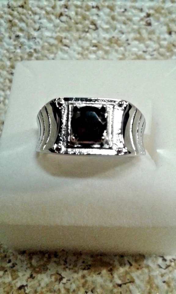 ANILLO TAILANDÉS ESPINELA NEGRA ACERO INOXIDABLE HOMBRE (TALLA 12 1/2) TGW 0.50 CTS Foto 2 de 4