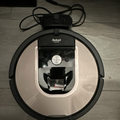 iRobot Roomba 966 Saugroboter Wi Fi kabellos mit Ladestation