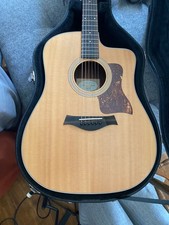 Taylor 210 CE Dreadnought Acoustic-Electric Guitar Natural Finish w/ OHSC