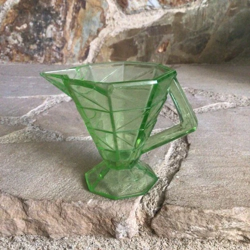 Vintage Indiana Glass Green Depression Tea Room Art Deco Creamer Uranium