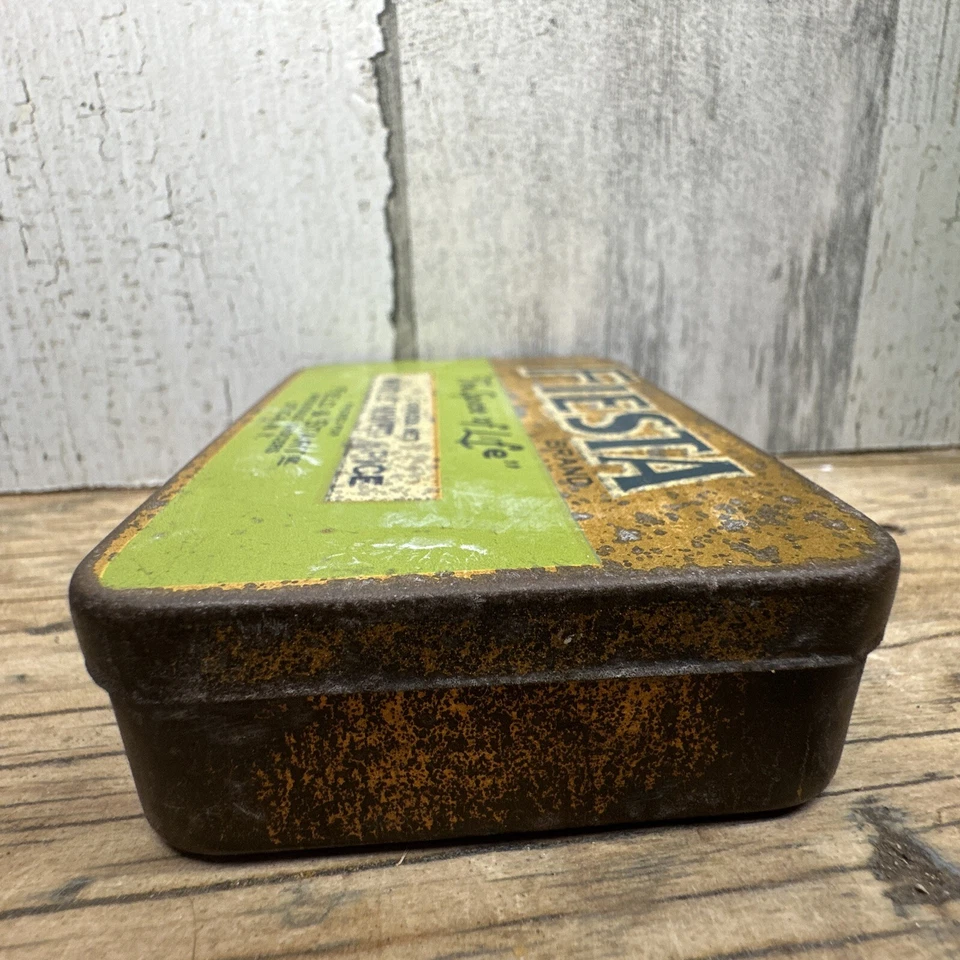 Vintage Fiesta Spice Tin - Whole Mixed Spice-Field & Start Utica NY Advertising - Image 3 of 4