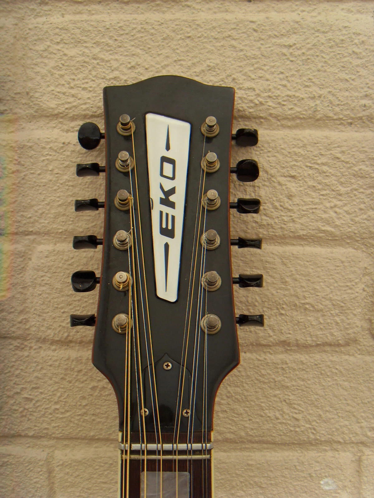 Picture 6 of 12
