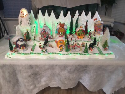 Christmas Village Display XL Platform For Dept 56 Grinch Who Ville