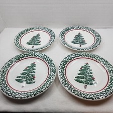 Furio Holiday Christmas Tree Set Of 4 8-inch Salad Plates - Italy With Chips
