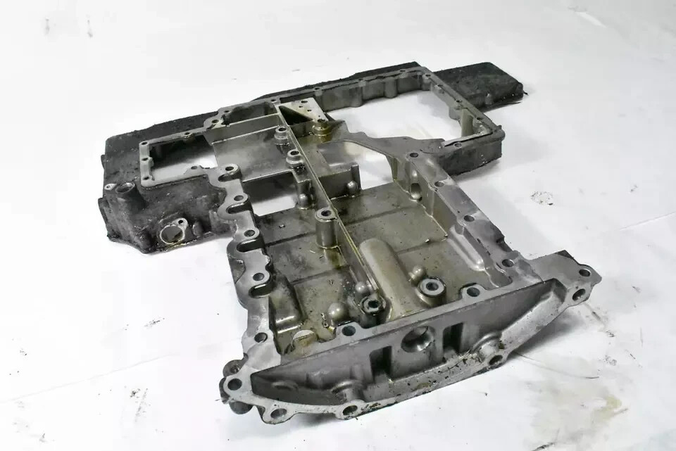 03-18 Bentley Continental Flying Spur GT GTC 6.0L Engine Upper Oil Pan Oem