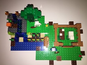 Lego Minecraft 21114 The Farm - 100% Complete w/ Instructions
