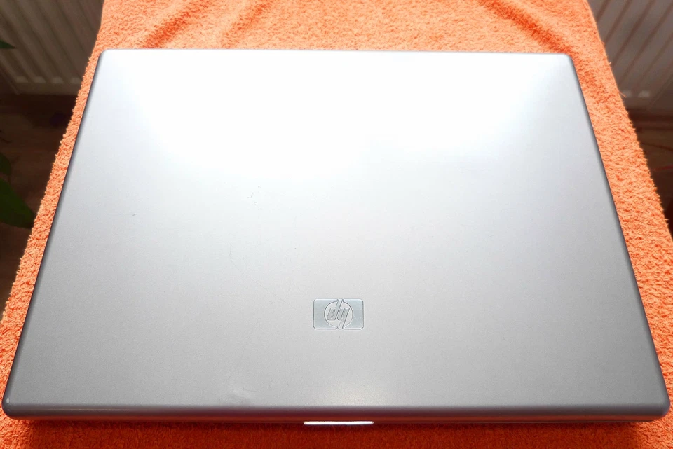 HP Compaq 6720s l 15 pulgadas HD l 128GB SSD l BATERÍA NUEVA l Windows 7 l 3GB RAM - Imagen 3 de 4