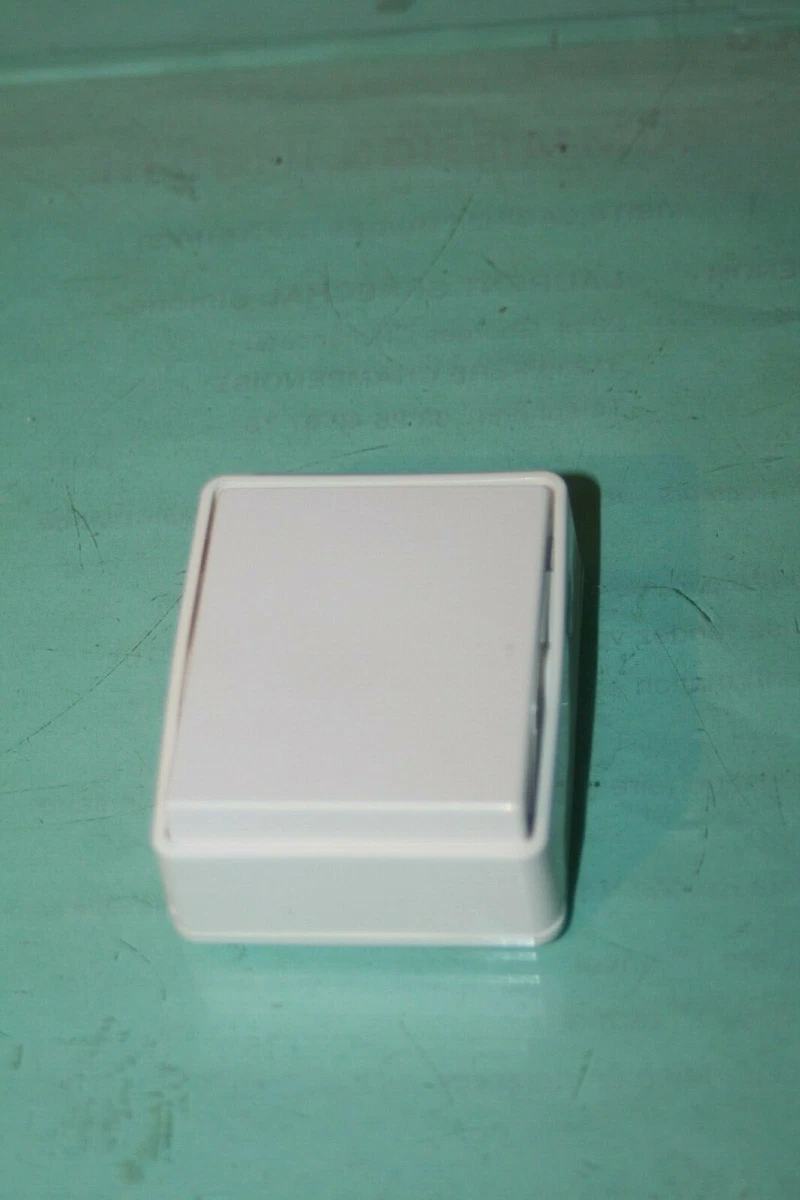 PRISE ETANCHE LEGRAND 069731 2P+T AVEC ECLIPS 16A GRIS