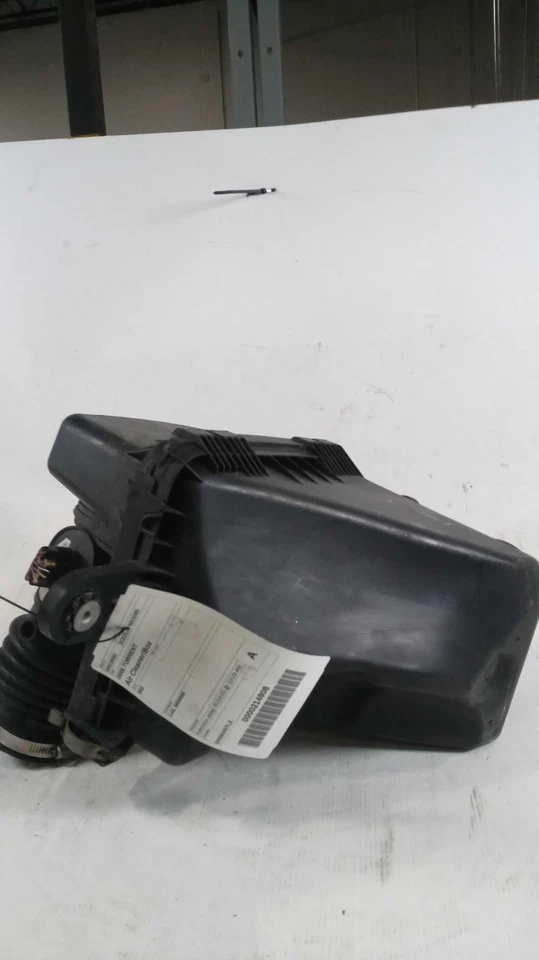 Conjunto de filtro de aire usado se adapta a: Pontiac Torrent 2006 3,4 grado A Foto 3 de 4