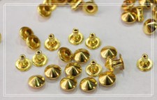 200pz borchie sfuse a cono con rivetto colore oro misura 8mm * studs loose cone